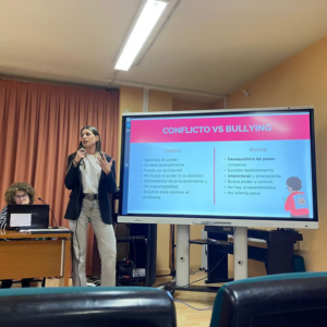 Charla sobre prevención del acoso escolar